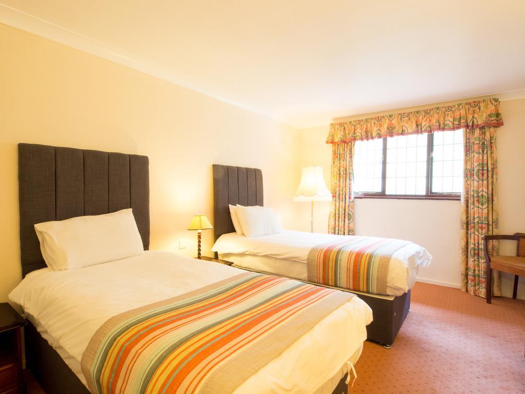 The Devil'S Punchbowl Hotel Hindhead Zewnętrze zdjęcie